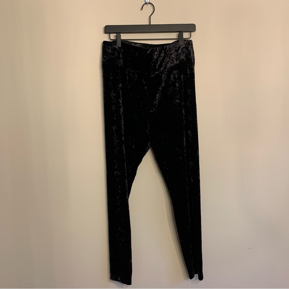 NWT Lou & Grey | Black Velour Crushed Velvet Leggings
